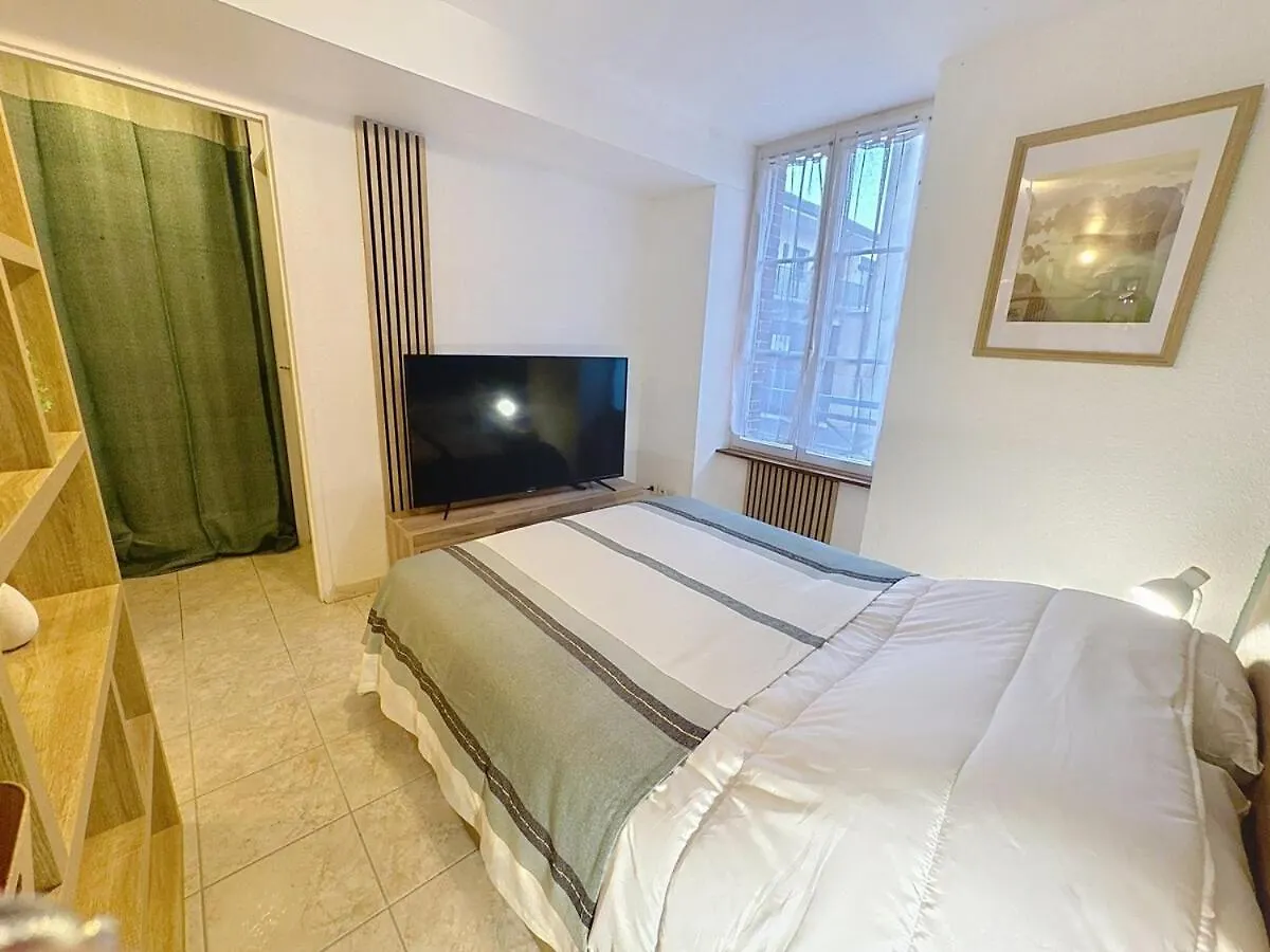 Appartement Studio Centre Ville Tarbes Frankrijk